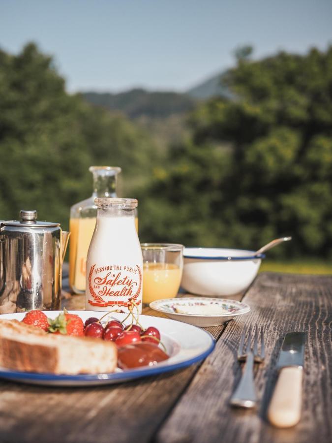 Klavze 28 Bed & Breakfast Most Na Soci Bagian luar foto