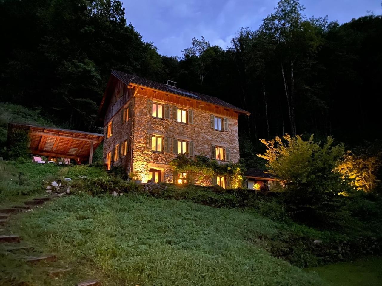 Klavze 28 Bed & Breakfast Most Na Soci Bagian luar foto